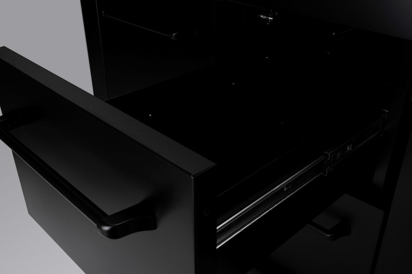 Boretti Luciano zwarte buitenkeuken met geïntegreerde koelkast